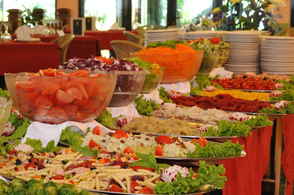 Park Hotel Oasi Garda  Bagian luar foto